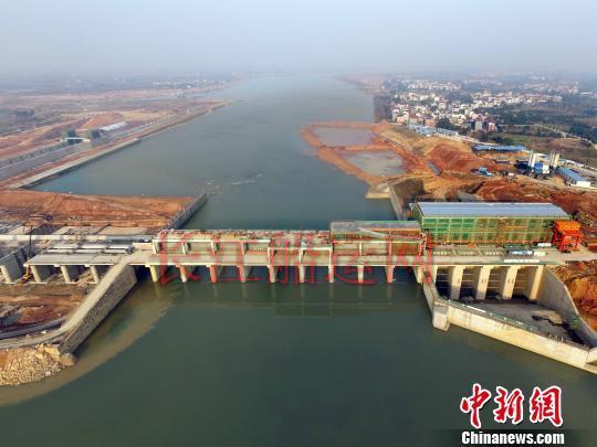 图为杭平申线平湖段新埭。湖州港航提供