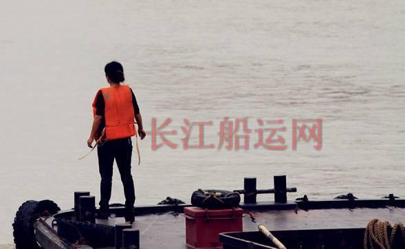 跑船为了谁，为了事业？为了生活？为了金钱？