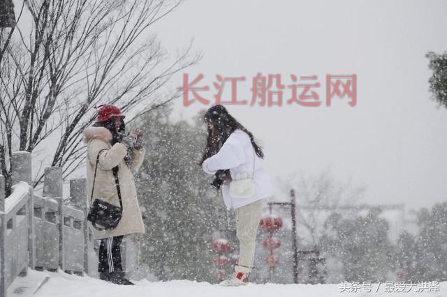 洪泽：千年古堰再飞雪 宛如童话世界