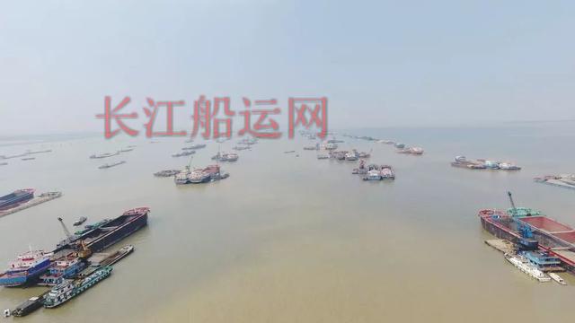 一条心 一盘棋｜长江江苏段过驳作业弃水上岸