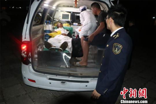 广东茂名海域4船员落水3人获救1人失踪